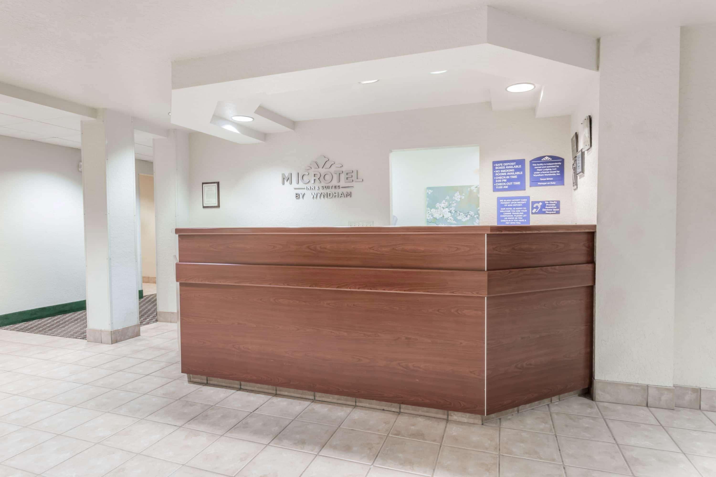 Microtel Inn & Suites Marianna Εξωτερικό φωτογραφία