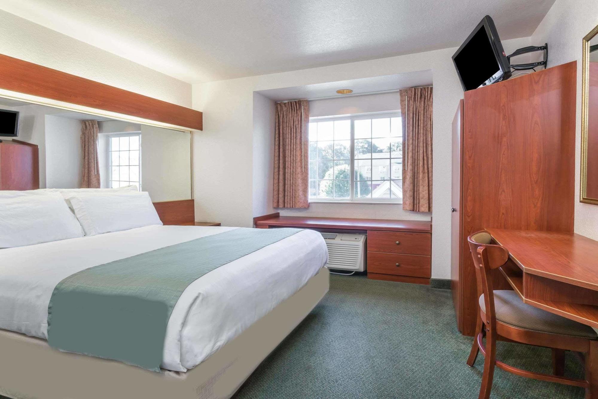 Microtel Inn & Suites Marianna Εξωτερικό φωτογραφία